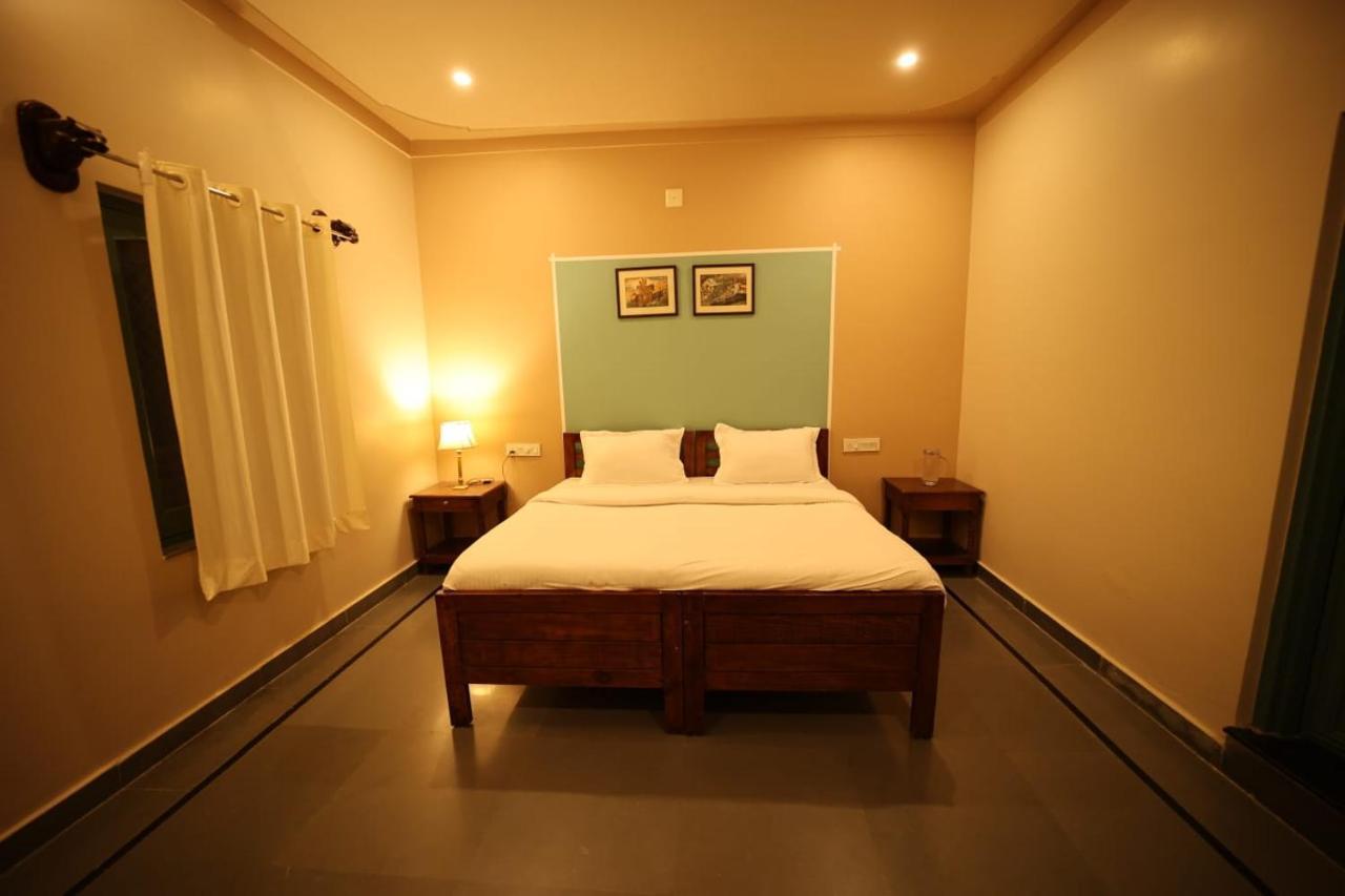 Vaché Farm Stay Udaipur Exterior foto